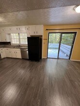 529 Telfair Ct in Suwanee, GA - Building Photo - Building Photo