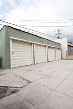 2047 S Harcourt Ave, Unit 2047 in Los Angeles, CA - Building Photo - Building Photo