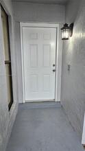 8048 NW 41st Ct in Sunrise, FL - Building Photo - Building Photo