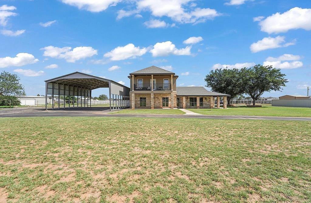 5508 E County Rd 60 in Midland, TX - Building Photo