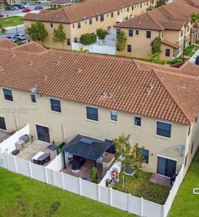 property at 8952 W 35th Ln