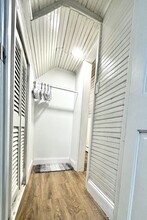 10 Ashland St, Unit 10 in Somerville, MA - Foto de edificio - Building Photo