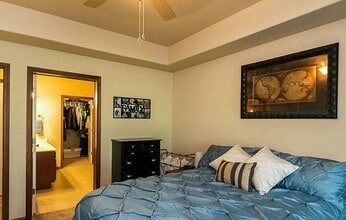 1876 W Benton St in Iowa City, IA - Building Photo - Building Photo