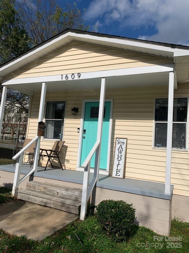 property at 1609 Julia Maulden Pl