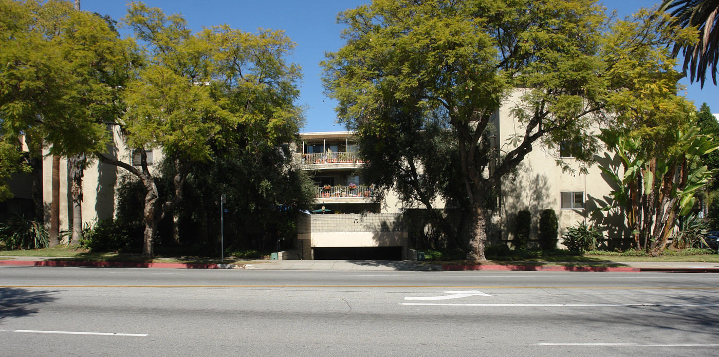 Euclid Place Apartments in Pasadena, CA - Building Photo