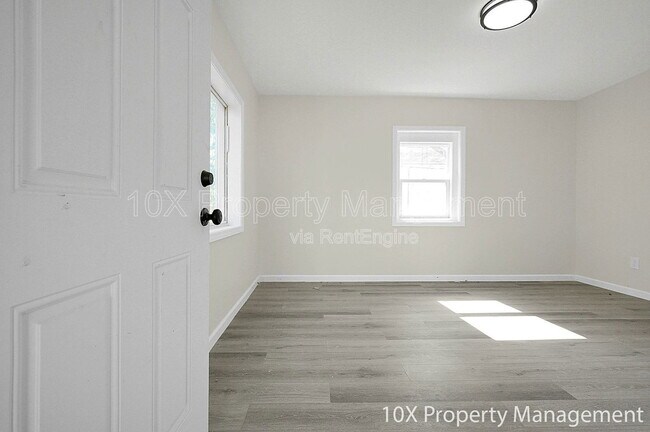 683 S Wheatland Ave in Columbus, OH - Foto de edificio - Building Photo