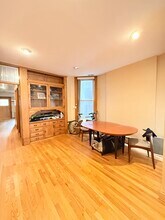 2123 N Seminary Ave in Chicago, IL - Foto de edificio - Building Photo