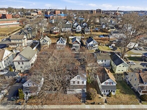 159 Connecticut Ave in Newington, CT - Building Photo - Building Photo