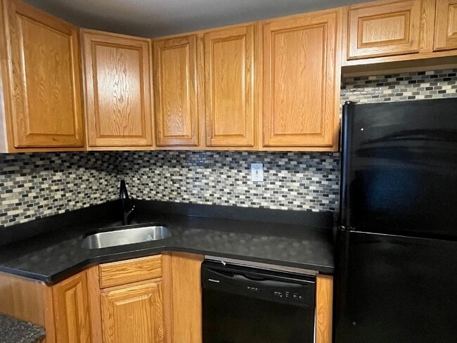 356 John St in South Amboy, NJ - Building Photo - Building Photo