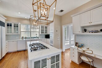 121 Damfino St in Boca Grande, FL - Building Photo - Building Photo