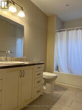 109 Holmes Ave in Toronto, ON - Building Photo - Building Photo