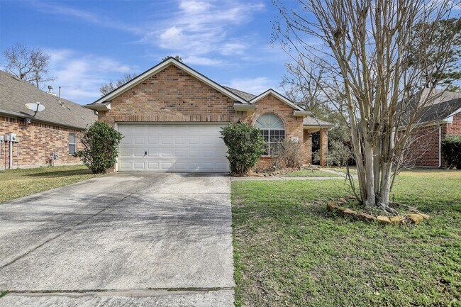 2013 Lulach Ln in Conroe, TX - Building Photo - Building Photo