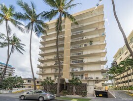 2222 Aloha Dr in Honolulu, HI - Building Photo