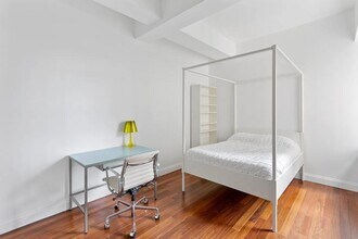 88 Greenwich St in New York, NY - Building Photo - Building Photo