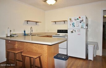 102 Apple Ln in Oriental, NC - Building Photo - Building Photo