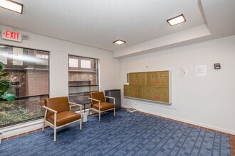 169 Santa Rosa in Oakland, CA - Foto de edificio - Building Photo