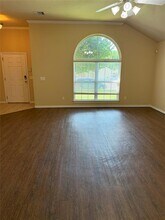 1421 Teakwood Dr in Norman, OK - Building Photo - Building Photo