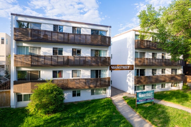 Elbow Mission Apartments in Calgary, AB - Building Photo - Building Photo