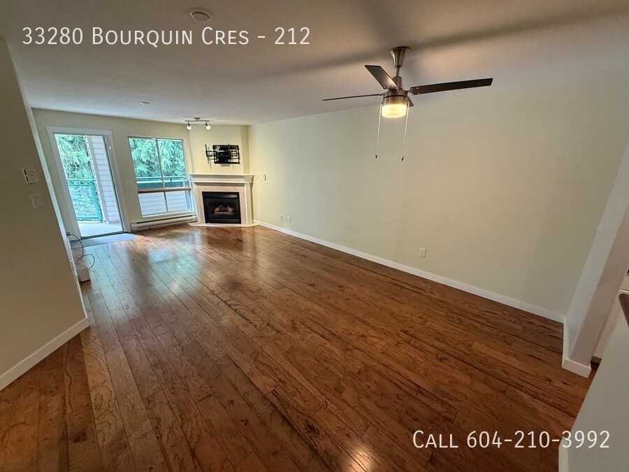 33280 Bourquin Crescent E in Abbotsford, BC - Building Photo