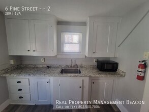 6 Pine St in Lebanon, NH - Building Photo - Building Photo