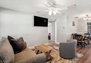 11491 101st St N in Largo, FL - Building Photo - Building Photo