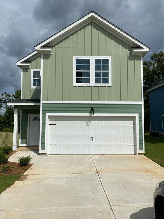 108 James St in Grovetown, GA - Building Photo