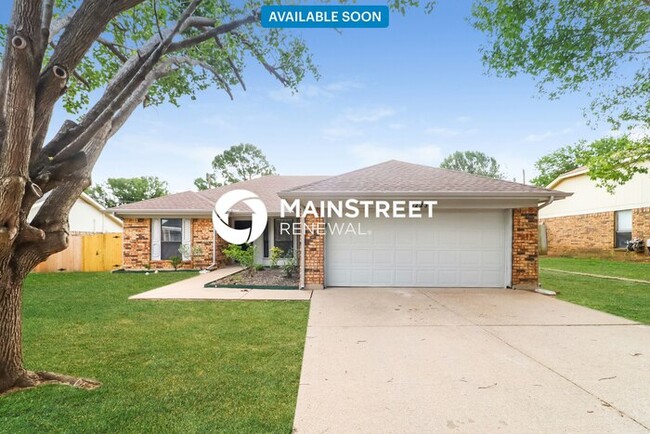 property at 6223 Fernwood Dr
