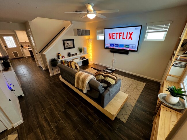 9611 Morning Iris Dr in Manor, TX - Building Photo - Building Photo