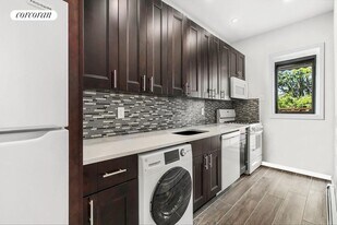 563 40th St in Brooklyn, NY - Building Photo