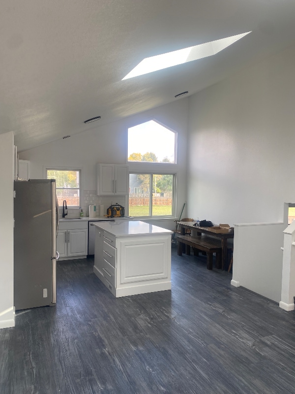 property at 967 Claremont Pl