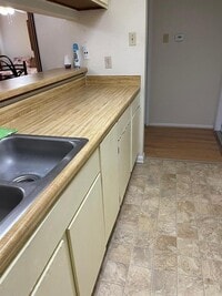 2832 S Bartell Dr photo'