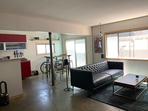 12026 Sylvester St, Unit 26 in Los Angeles, CA - Building Photo - Building Photo