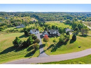 9520 Scott St in Rockford, MN - Building Photo - Building Photo