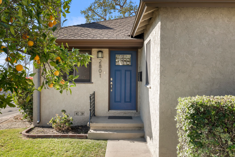 2801 N Myers St in Burbank, CA - Building Photo