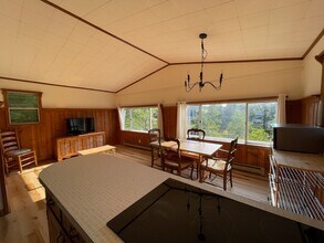 13 Winhall Hollow Rd in Winhall, VT - Building Photo - Building Photo