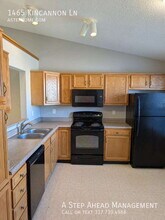 1465 Kincannon Ln in Indianapolis, IN - Foto de edificio - Building Photo
