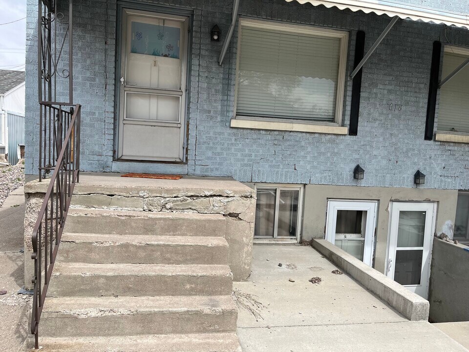 618 S 4th Ave in Pocatello, ID - Building Photo
