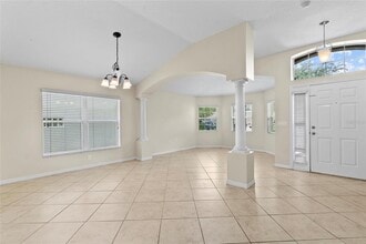 11129 Ancient Futures Dr in Tampa, FL - Building Photo - Building Photo