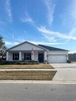 24400 Calusa Blvd in Eustis, FL - Building Photo