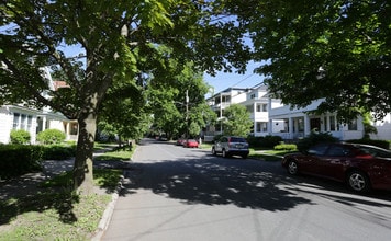 901 Park Ave in Albany, NY - Building Photo - Building Photo