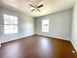 2125 Grayson Ave in Fort Worth, TX - Building Photo - Building Photo