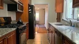 114 Yorktown St in Somerville, MA - Building Photo - Building Photo