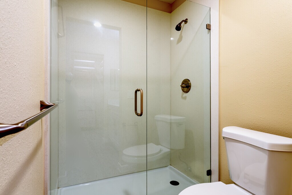 American River Commons Apartments in Sacramento, CA