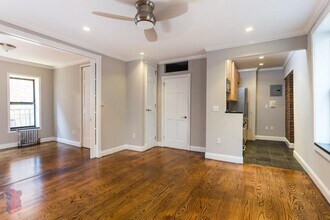 334 E 100th St in New York, NY - Building Photo - Building Photo