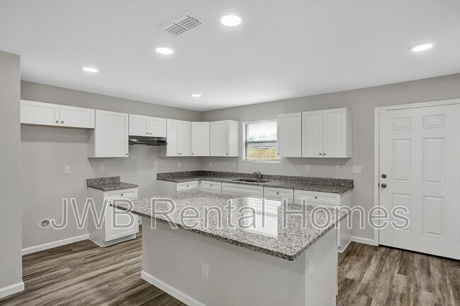 2134 Clemente Dr in Jacksonville, FL - Building Photo - Building Photo