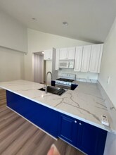 249 E Graham Ave-Unit -A in Lake Elsinore, CA - Building Photo - Building Photo