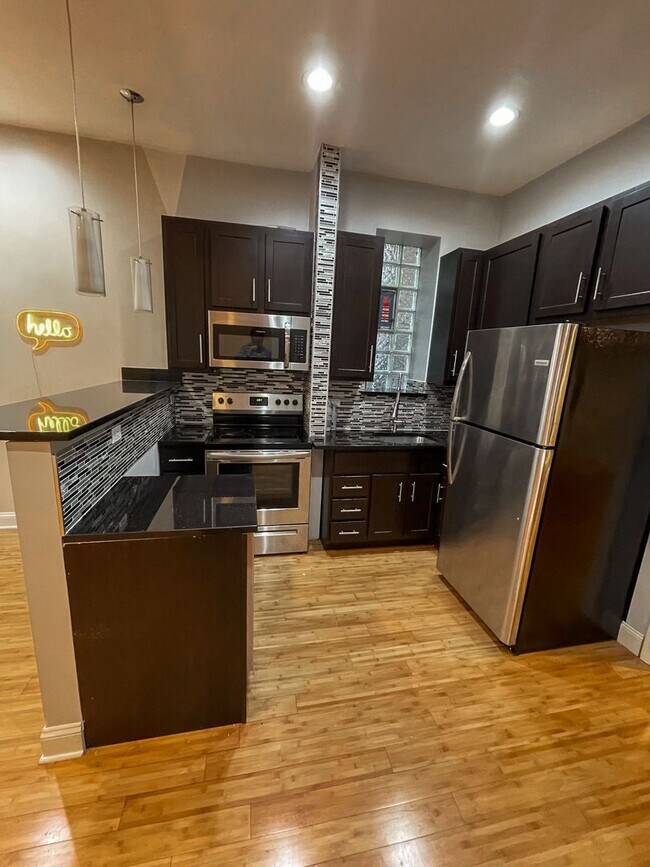 2152 W Division St in Chicago, IL - Building Photo - Building Photo