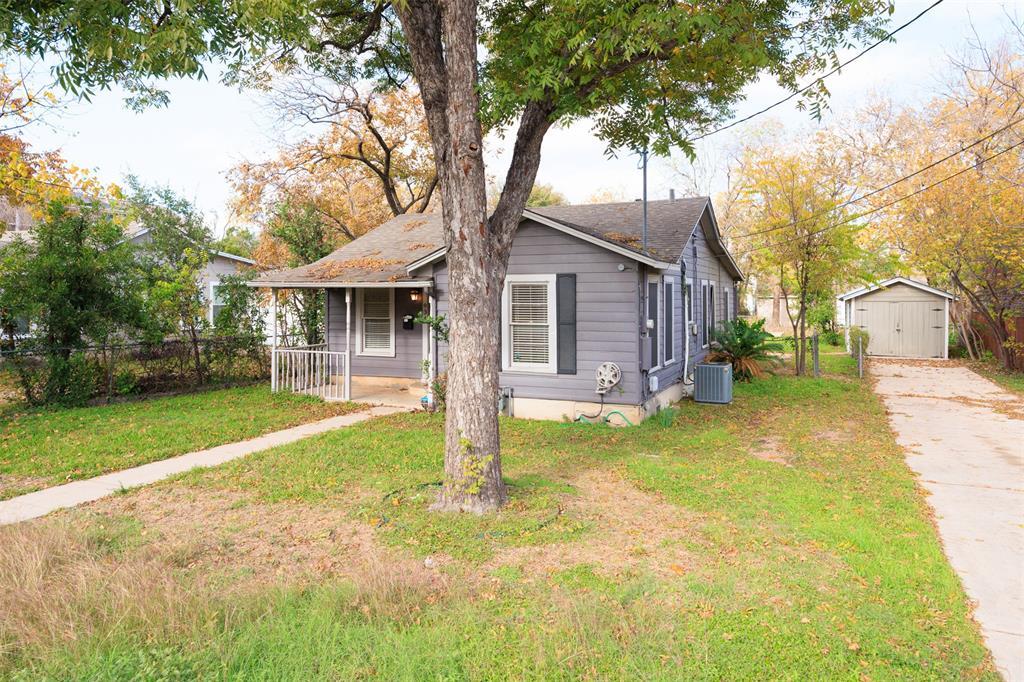 934 E 52nd St in Austin, TX - Building Photo