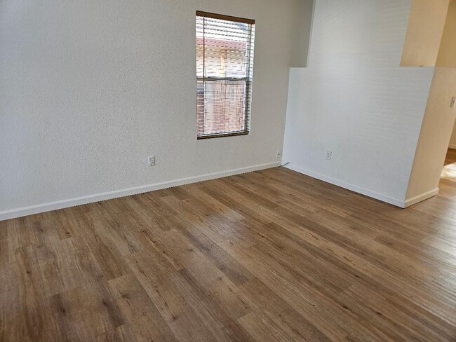 2112 Carpinteria Dr in Antioch, CA - Building Photo - Building Photo