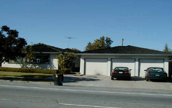 4445 Hamilton Ave in San Jose, CA - Building Photo - Building Photo